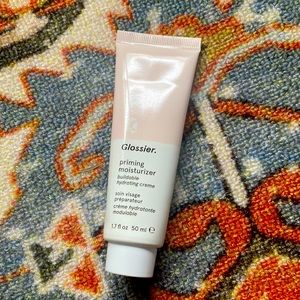 Glossier Priming Moisturizer